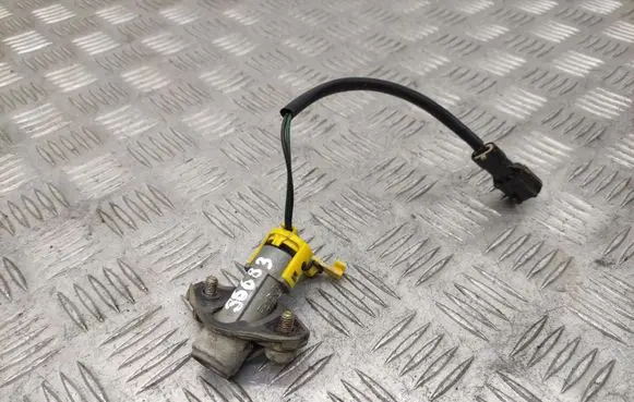 KIA Sorento Tailgate exterior lock 