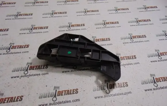 Honda CR-V Front bumper mounting bracket 71198S9A000050