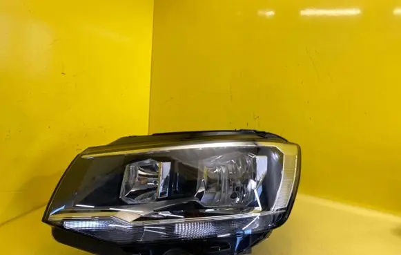Volkswagen Transporter - Caravelle T5 Headlight/headlamp 7e1941005