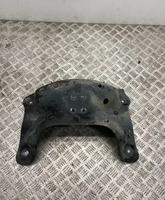 Mercedes-Benz V Class W447 Gearbox mounting bracket A4472400200 18W04