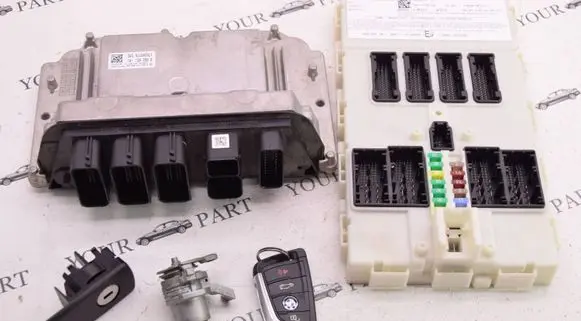 BMW X1 F48 F49 Engine ECU kit and lock set 8662851 0261S15088