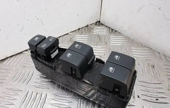 Chevrolet Epica Electric window control switch 96327954