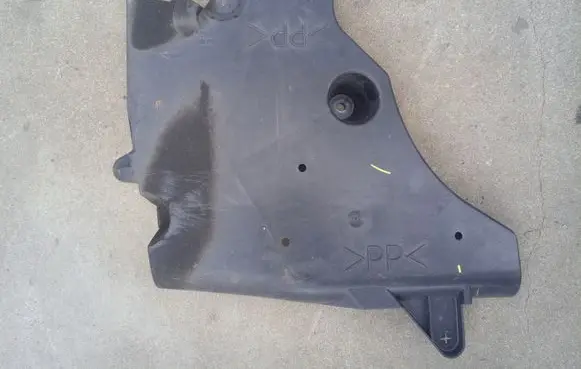 Renault Captur II Center/middle under tray cover 748A39196R