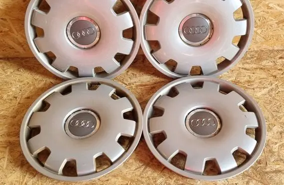 Audi A4 S4 B7 8E 8H R16 wheel hub/cap/trim 4B0601147D
