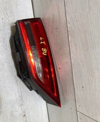 Audi A3 S3 8V Tailgate rear/tail lights