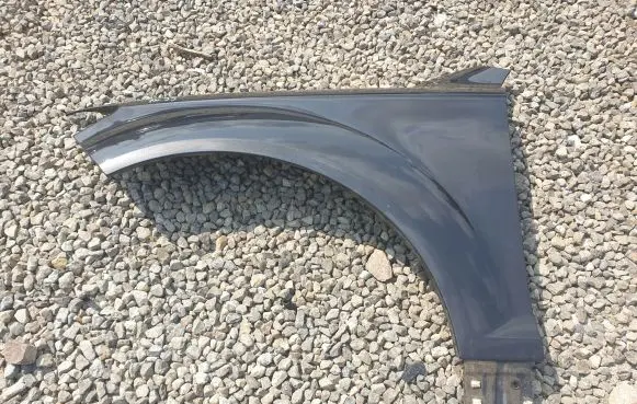 Audi Q7 4L Fender