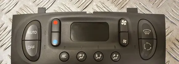 Renault Scenic I Climate control unit 7700435401