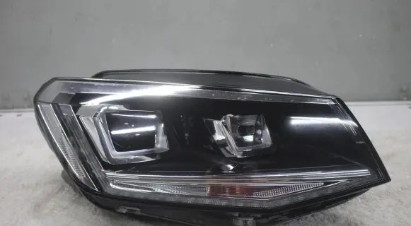 Volkswagen Caddy Headlight/headlamp 2K1941032A 1EL01228610