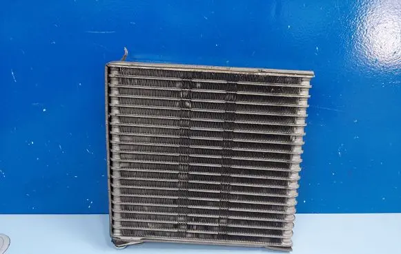 Audi A6 S6 C5 4B Air conditioning (A/C) radiator (interior) 05T14A594