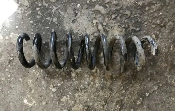 BMW 1 F20 F21 Rear coil spring