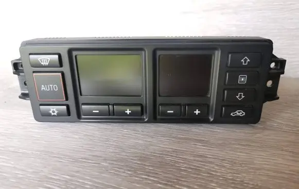 Audi A4 S4 B5 8D Climate control unit 8L0820043D 5HB00760804