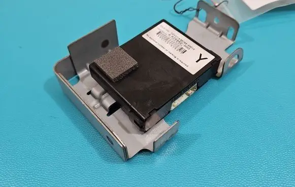 Toyota Land Cruiser (J200) Central body control module 89784-60010 IMPRK1430432