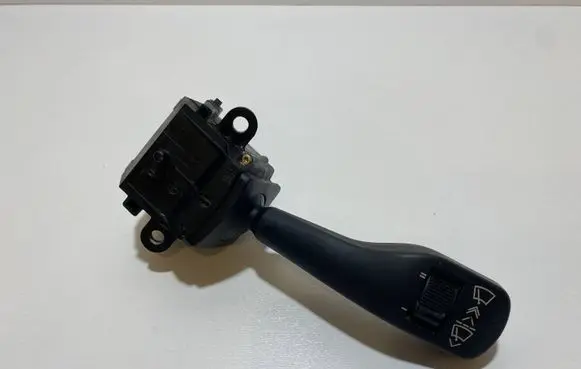 BMW 5 E39 Wiper control stalk 8363664 01204000