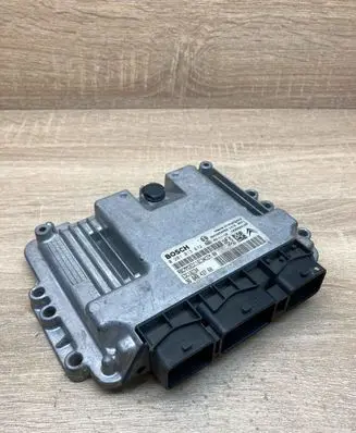 Peugeot 308 Engine control unit/module ECU 9664843780 0281013872