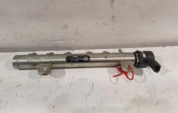 Opel Zafira B Fuel main line pipe 0445214056