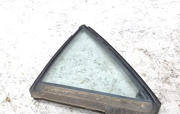 Mazda 6 Rear vent window glass Gj6a73651 As2