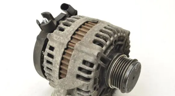 Volvo C70 Generator/alternator 30773111
