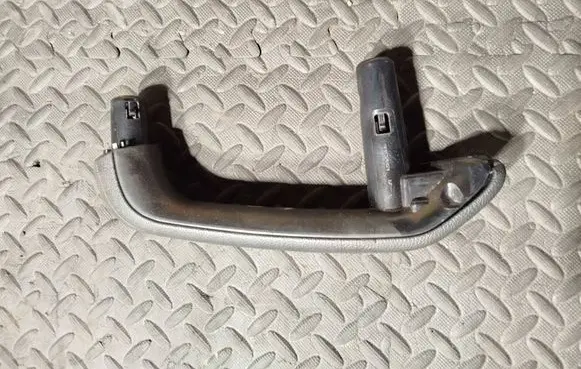 Maserati Ghibli Rear door handle trim 105804306C
