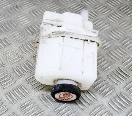Toyota Prius (XW50) Coolant expansion tank/reservoir