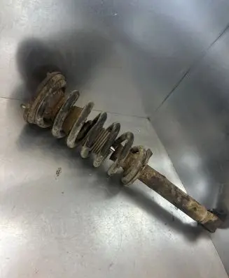 Mitsubishi Pajero Front shock absorber/damper