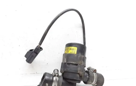 Volvo V70 Electric auxiliary coolant/water pump 9013378B
