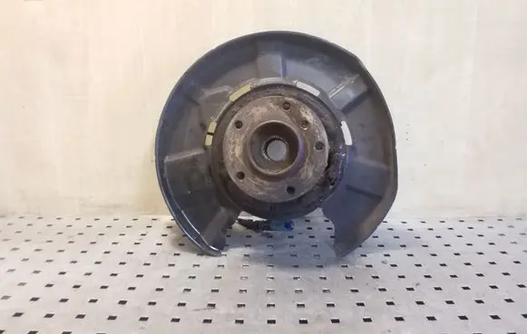 BMW X1 E84 Rear wheel hub