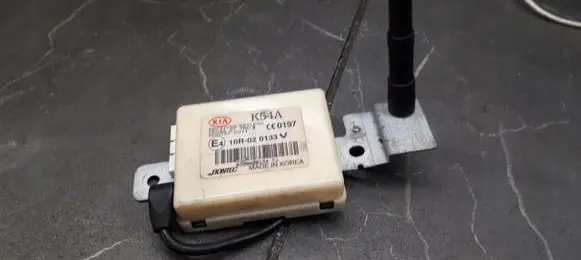 KIA Carnival Antenna control unit 