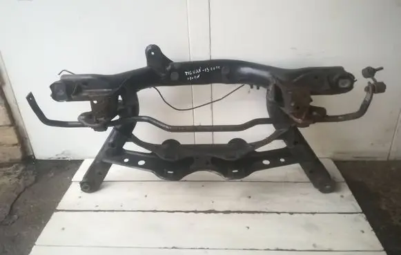 Volkswagen Tiguan Rear subframe 