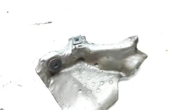 Citroen DS5 Heat shield in engine bay 9684448480 710709 054015120