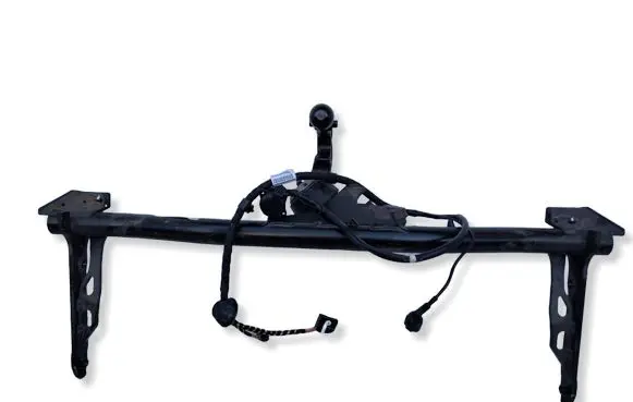 Volkswagen Golf VIII Tow bar set 5H0803881F 10068917007
