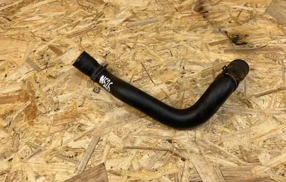 Mercedes-Benz A W176 Engine coolant pipe/hose A2465010882