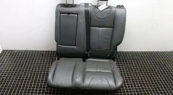 Ford Kuga II Rear seat 