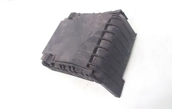 Volkswagen Touran I Fuse box cover 1K0937132F
