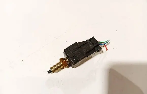 Subaru Forester SG Brake pedal sensor switch