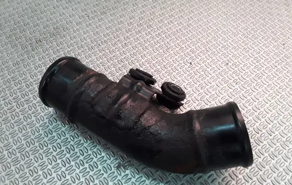 Mitsubishi Lancer X Intercooler hose/pipe
