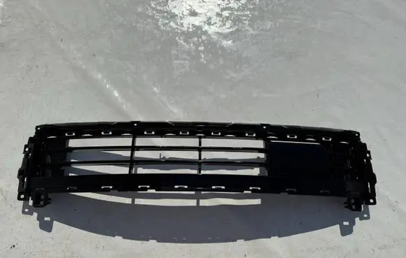 KIA Sportage Front bumper lower grill 86531CJ710