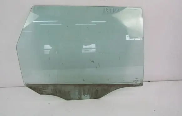 Ford Focus C-MAX Rear door window glass 