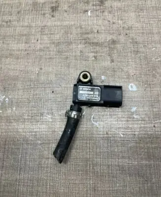 Mercedes-Benz E W211 Exhaust pressure sensor 0281006278