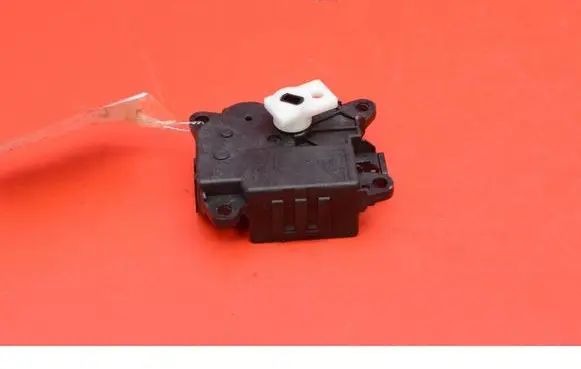 Nissan Qashqai Air flap motor/actuator 277326RF1A