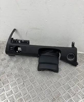 Volkswagen PASSAT B7 Steering wheel column trim 3AB857200