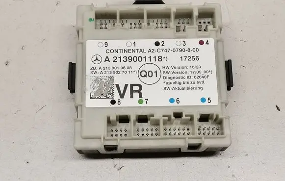 Mercedes-Benz C W205 Door control unit/module A2139001118 A2139010608