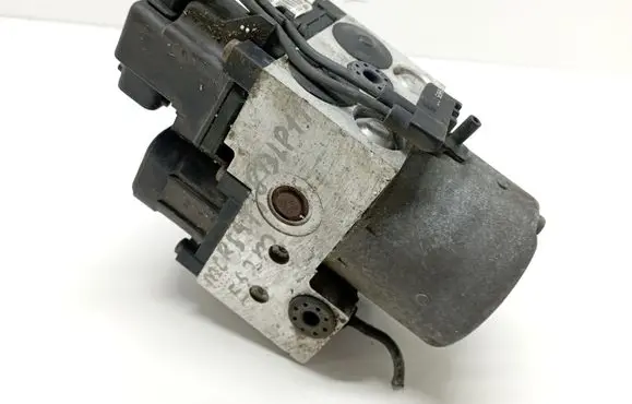 Mitsubishi Carisma ABS Pump MR475695 0265216464 86528121061
