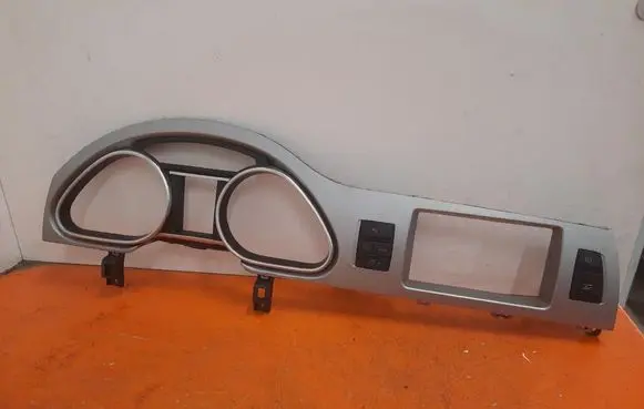 Audi Q7 4L Center console decorative trim 