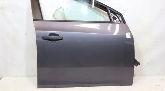 Chevrolet Cruze Front door