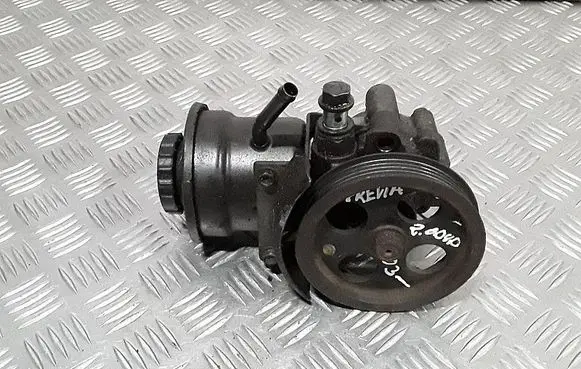 Toyota Previa (XR30, XR40) II Power steering pump 
