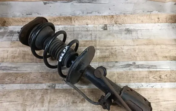 Toyota Avensis T250 Front shock absorber with coil spring