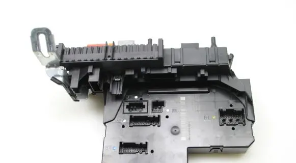 Mercedes-Benz E W212 Fuse module A2129001306