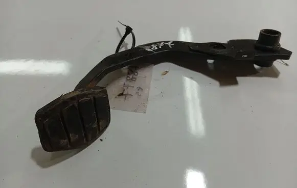 Renault Scenic I Clutch pedal 