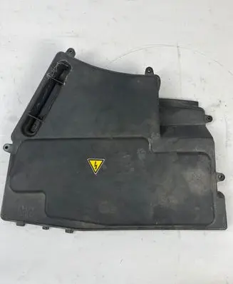 BMW 5 E60 E61 Fuse box cover 7520899 58650910