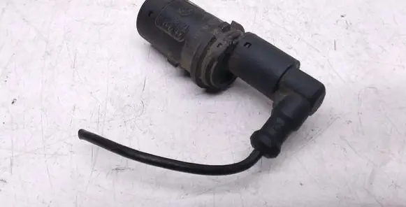 BMW 5 E39 Parking PDC sensor 8352137 66218352137